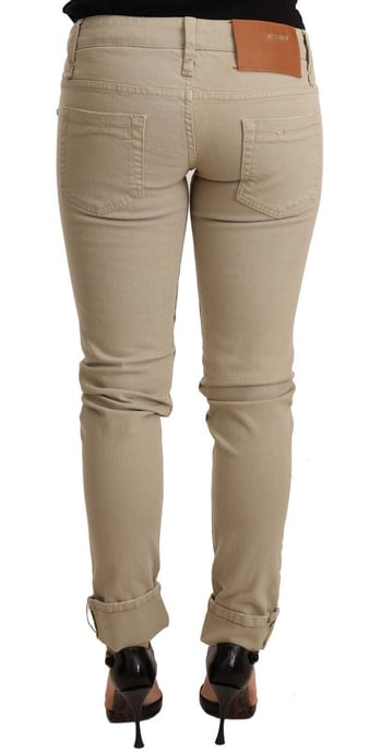 Acht Skinny Jeans mit distressed Patch-Details - Image 3