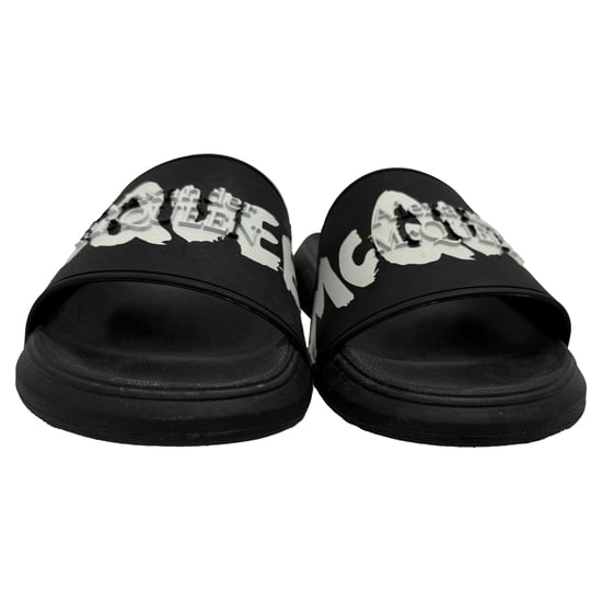 Alexander McQueen Graffiti Logo Slide Sandalen aus schwarzem Gummi - Image 2