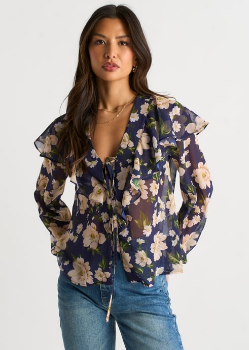 Marineblaue Bluse mit Blumenmuster und Rüschen vorne - Image 2