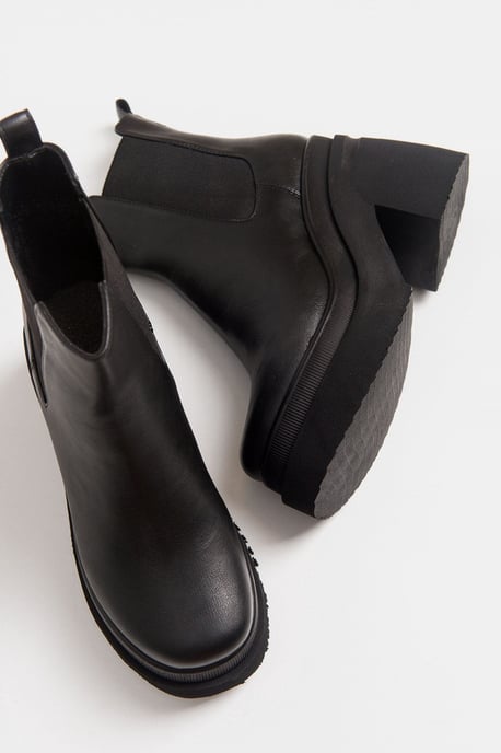 Antwerp Chelsea Boot - Image 2