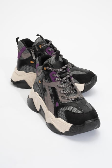Lowel Sneaker Boot - Image 1