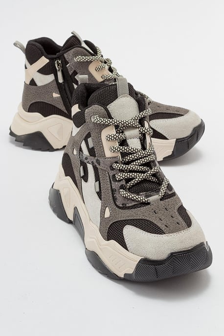 Lowel Sneaker Boot - Image 1