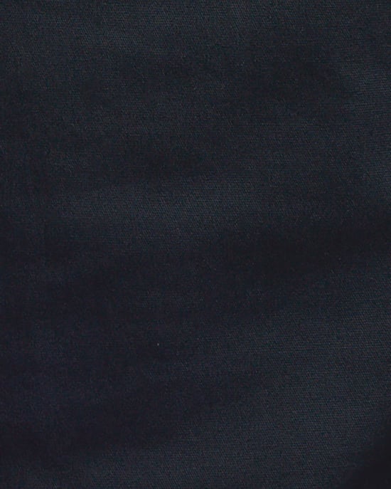 Lyle & Scott Alltags-Shorts - Schwarz - Image 4