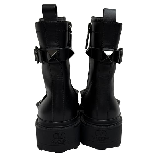 Valentino Garavani Roman Stud Kampfstiefel aus schwarzem Kalbleder - Image 3