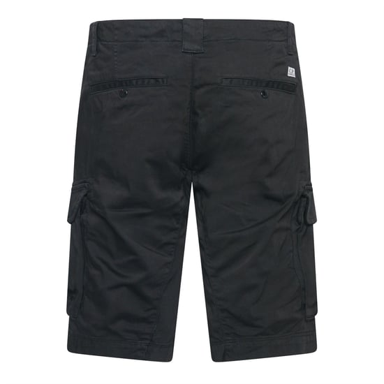 Herren C.P. Company Sateen Stretch Cargo Shorts in Schwarz - Image 2
