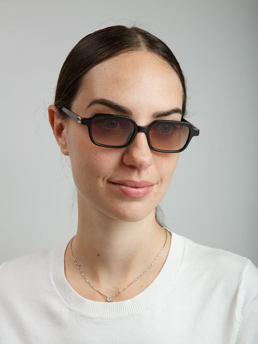 Furla Sonnenbrille Glänzend Schwarz - Image 4