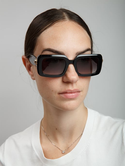 Furla Sonnenbrille Glänzendes Schwarz - Image 4
