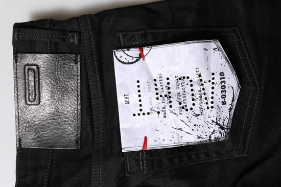 Acht Schwarze Baumwolle Slim Fit Denim Niedrige Taille Jeans - Image 5