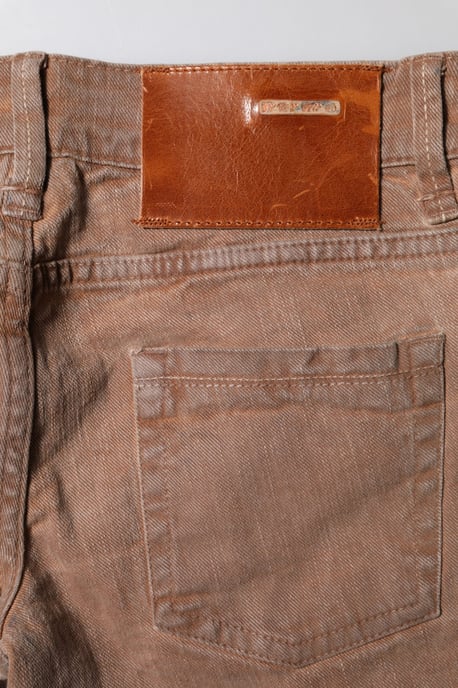 Acht Braune Baumwoll Slim Fit Denim Niedrigbundjeans - Image 5