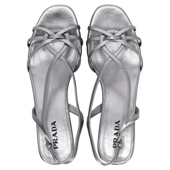 Prada Plateau-Wedge-Sandalen aus silbernem Leder - Image 6