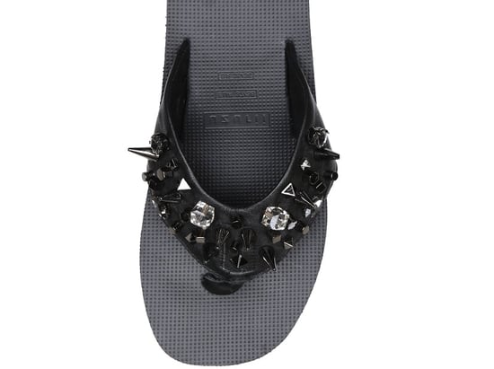 Deluxe-Sandalen-Flip-Flops in Taupe - Image 3