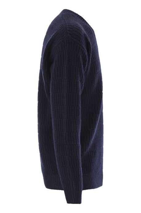 Wollpullover mit V-Ausschnitt - Image 3