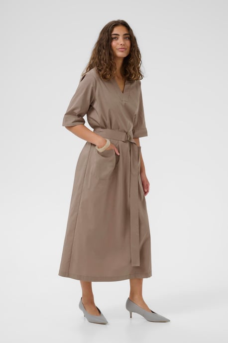 Kleid CUastrid Kleid Relaxed fit - Image 2