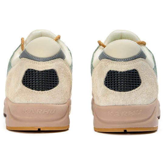 Karhu Aria 95 'molkky' Pack Trainer - Image 3