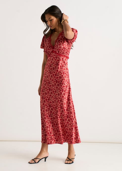 Rotes Midikleid mit floralem Spitzenbesatz und V-Ausschnitt - Image 3