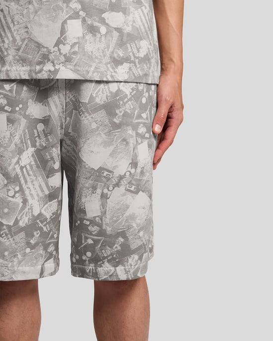 Industrielle Grafik-Sweatshorts - Image 3