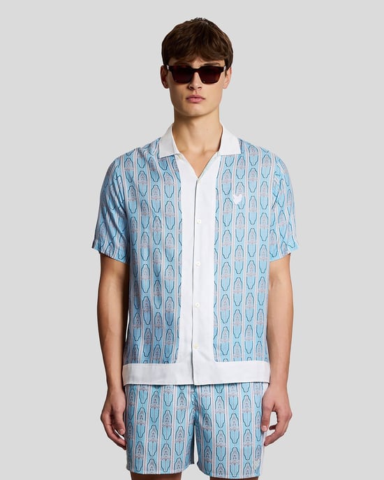 Kurzarm-Blumen-Graphik-Shirt - Image 1