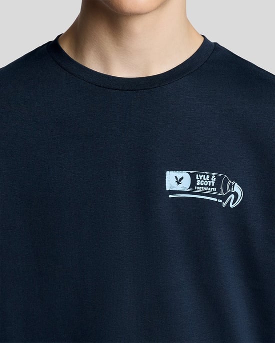 Rückendruck Grafik T-Shirt - Image 3