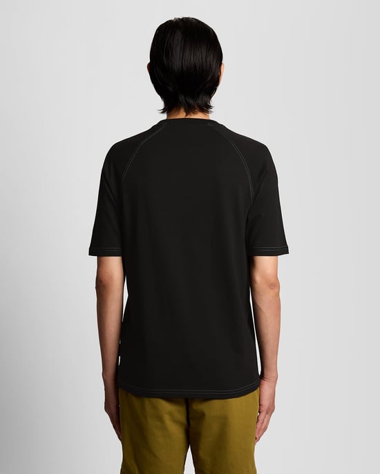 Brust Grafik T-Shirt - Image 4