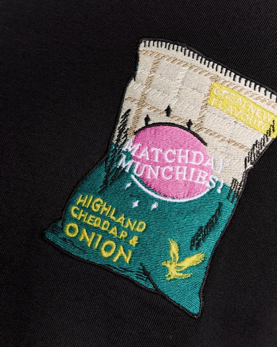 Besticktes Grafik T-Shirt mit Rundhalsausschnitt - Image 6