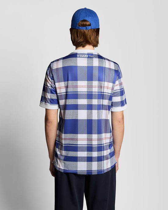 Sportliches Tartan-Karo Fußballshirt - Image 4