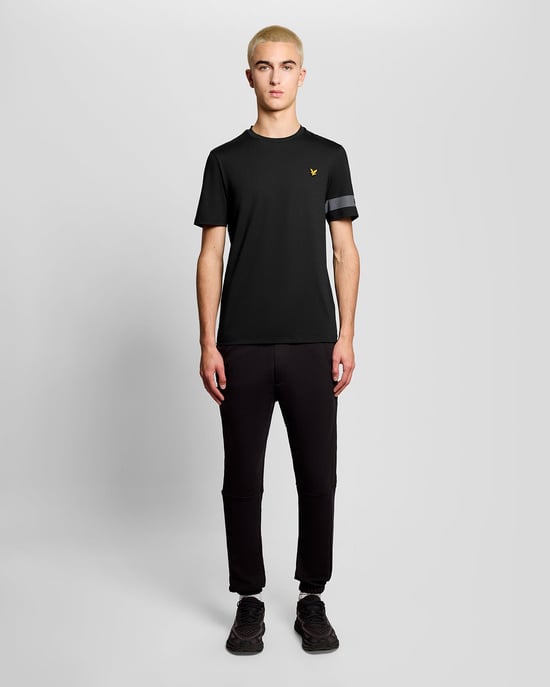 Sportshirt mit Ärmeldetails - Image 2