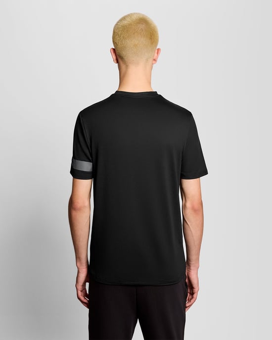 Sportshirt mit Ärmeldetails - Image 4