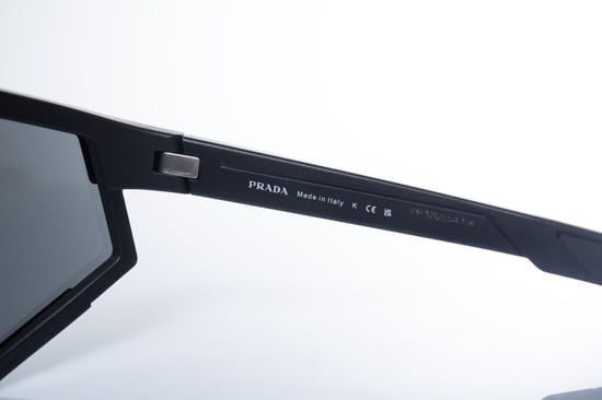 Prada, Schildbrille in Schwarz - Image 6
