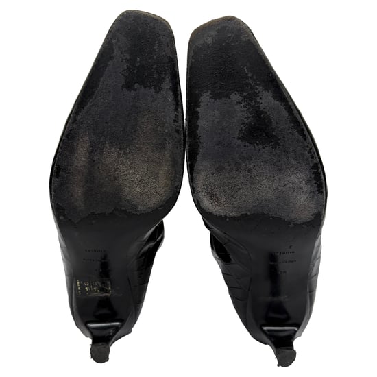 Totemé Kniehohe Stiefel mit Krokodilprägung aus schwarzem Lammleder - Image 5