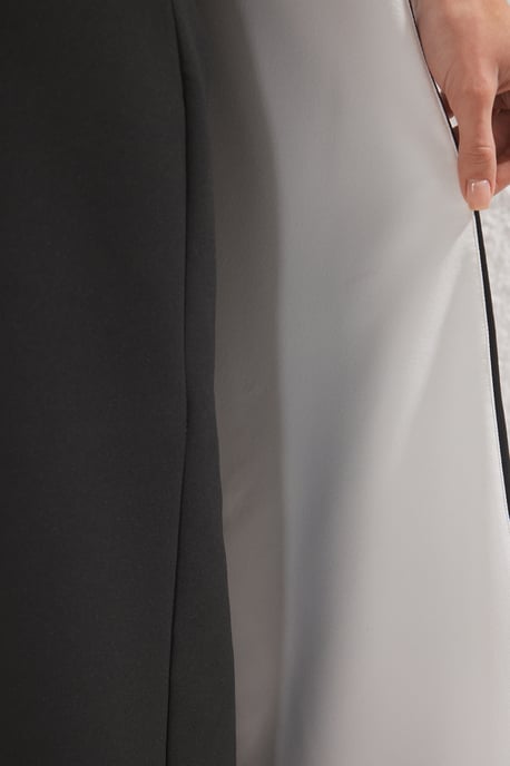 Sehr farbenfrohes, gerades, ärmelloses Maxikleid für Damen, ideal für Abschlussfeiern/Ballabende und Abschlussball. - Image 2