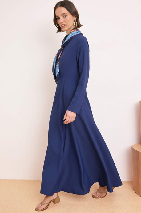 Marineblaues, flaches, langes Skater-Hijab-Kleid für Damen - Image 4