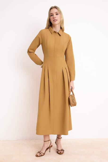 Braunes, flaches, langes, lässiges/alltagstaugliches A-Linien-Hijab-Kleid für Damen - Image 1