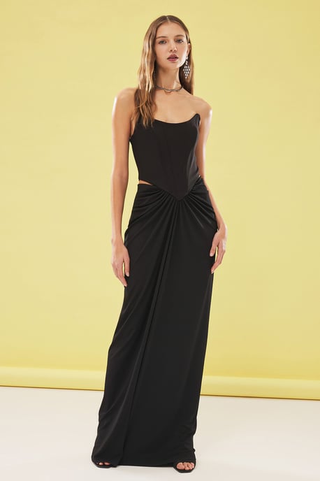 Abend- und Ballkleid - Image 4