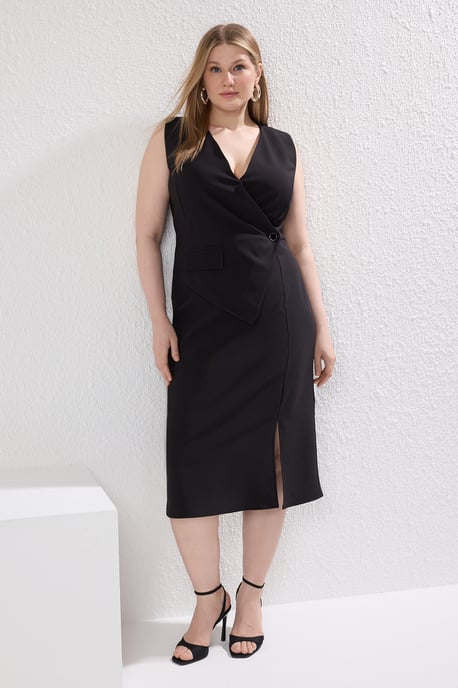 Kleid in Kurvengröße - Image 4