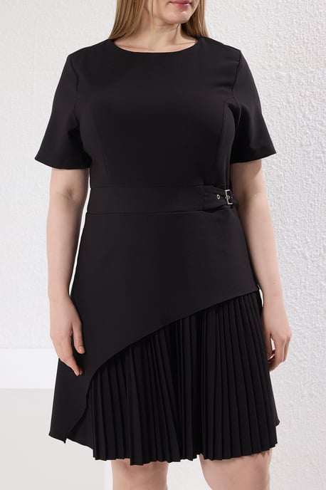 Kleid in Kurvengröße - Image 2
