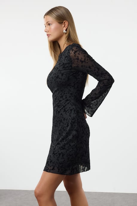 Damen Mini-Kleid, gerade geschnitten, lang, lässig/alltagstauglich, schmal geschnitten - Image 4
