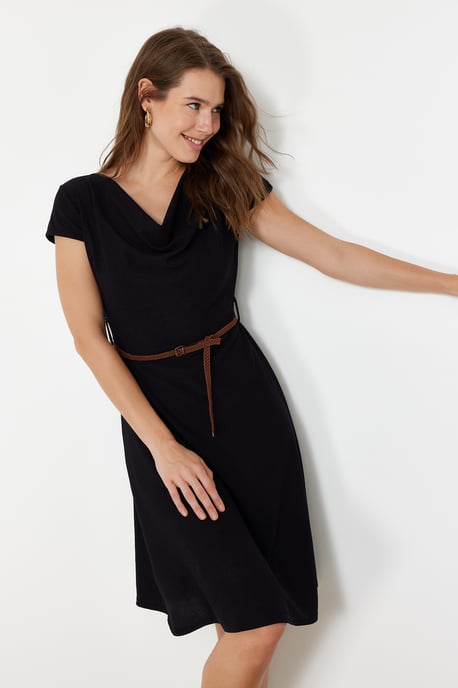 Langes, gerades Damen-Midikleid mit ausgestelltem Saum für Freizeit und Alltag - Image 2