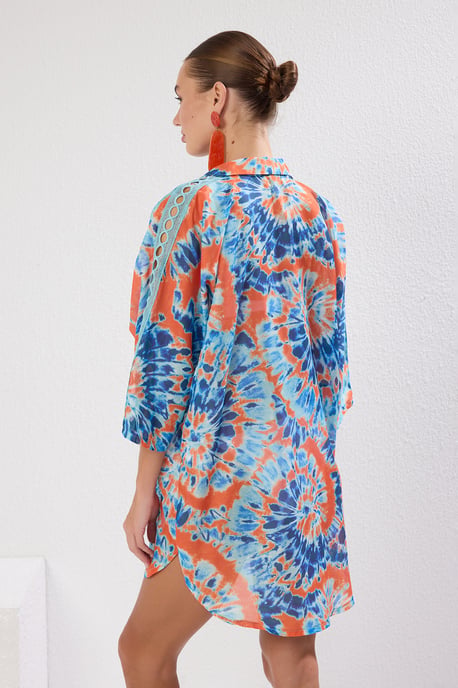 Sehr farbenfrohes Kleid - Image 3