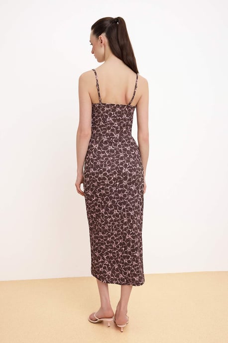 Damen-Midikleid mit Blumenmuster, ärmellos und figurbetont - Image 3