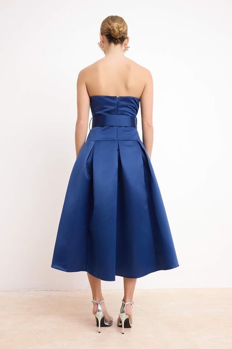 Damen marineblaues, flaches, ärmelloses Midi-Kleid im schicken/Nacht-Skater-Stil - Image 3