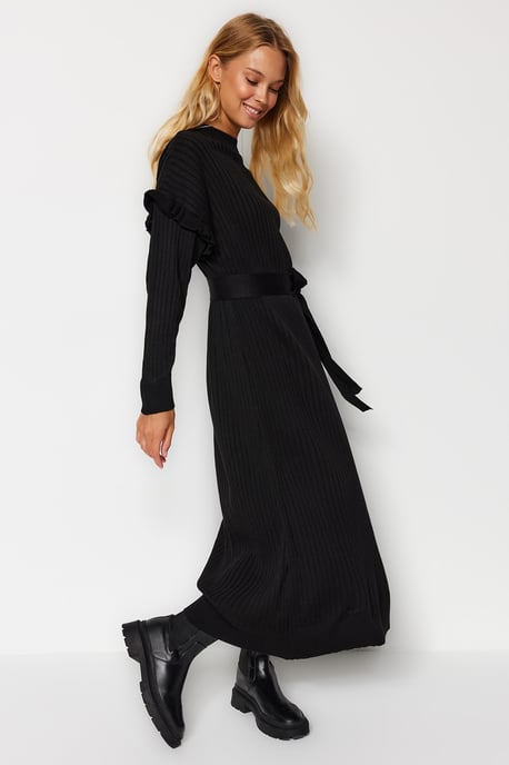 Langes, einfarbiges, lässiges, modisches Kleid für Damen in normaler Passform - Image 2