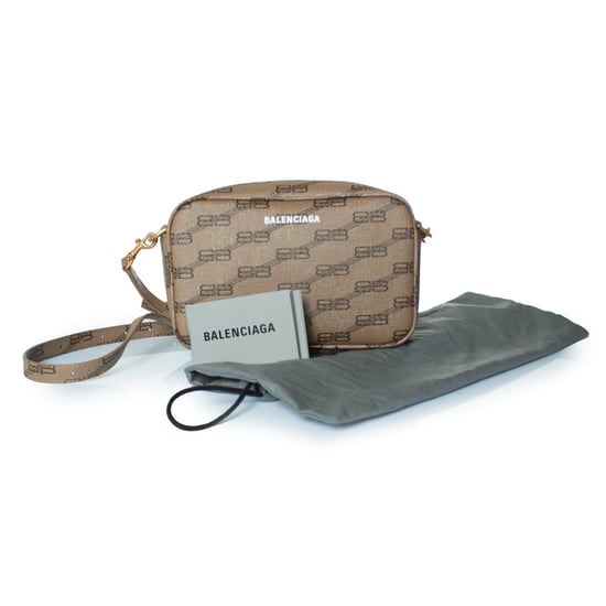 Balenciaga Kameratasche mit BB-Monogramm in Beige - Image 3