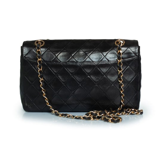 Chanel, klassische Klappentasche in Schwarz - Image 2