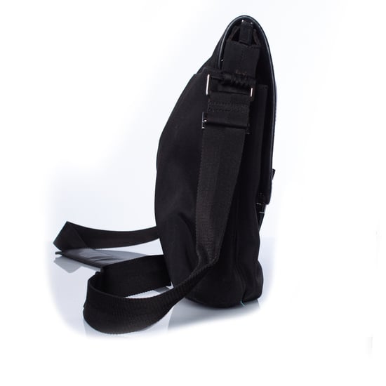 Gucci, schwarze Umhängetasche aus Canvas - Image 4