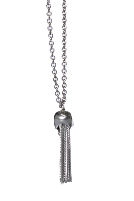 Alexander McQueen, Totenkopf-Quastenhalskette in Silber - Image 5