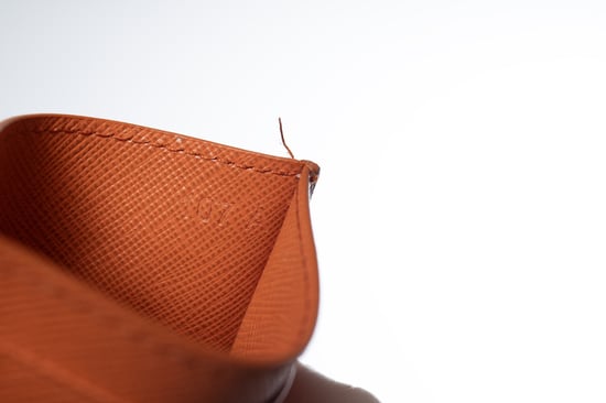 Prada Kartenetui aus Saffiano-Leder in Orange - Image 4
