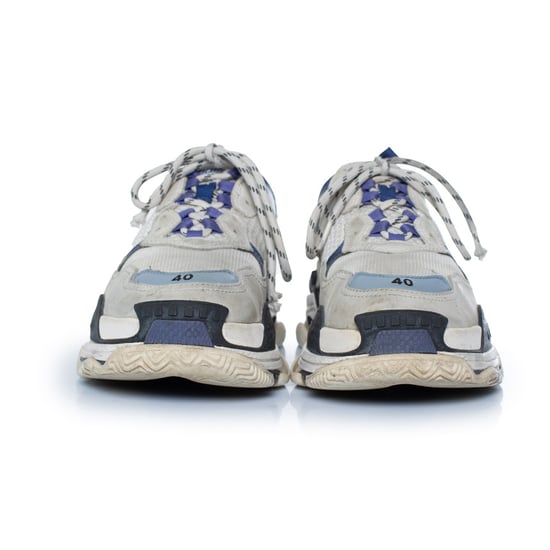 Balenciaga Triple S Sneaker in Grau und Blau - Image 3