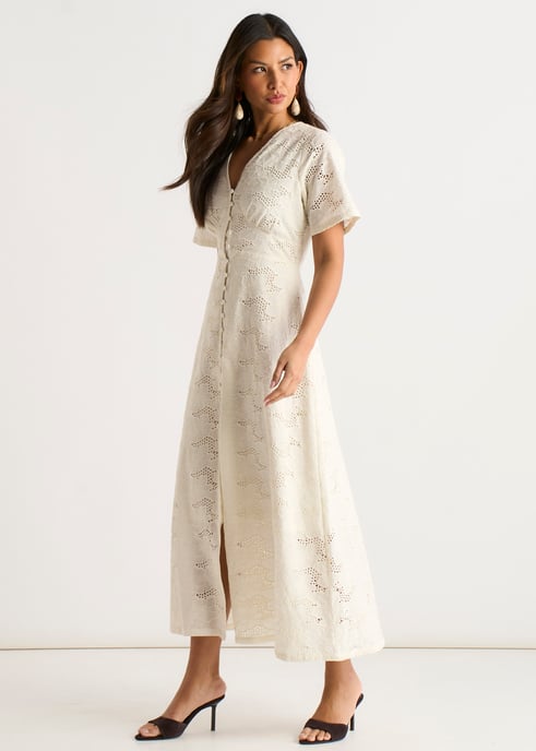 Weißes Midi-Kleid aus Spitze mit Knopfleiste - Image 3