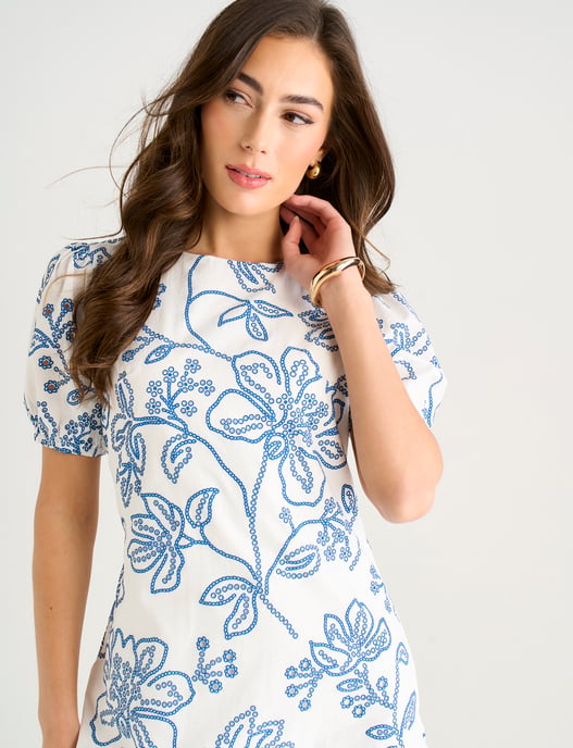 Mini-jurk met wit-blauwe bloemenprint - Image 2
