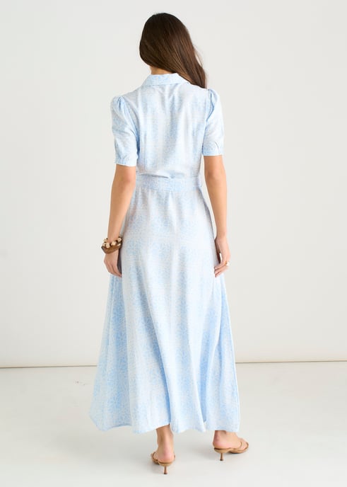 Maxikleid aus Baumwollmischung mit blauem Fliesenmuster und durchgehender Knopfleiste - Image 4